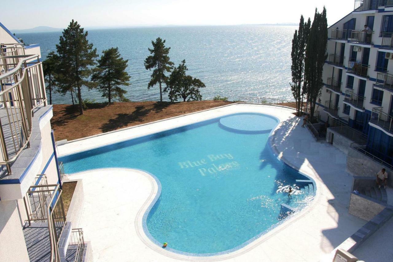 Blue Bay Sea View Apartment Pomorie Exterior photo